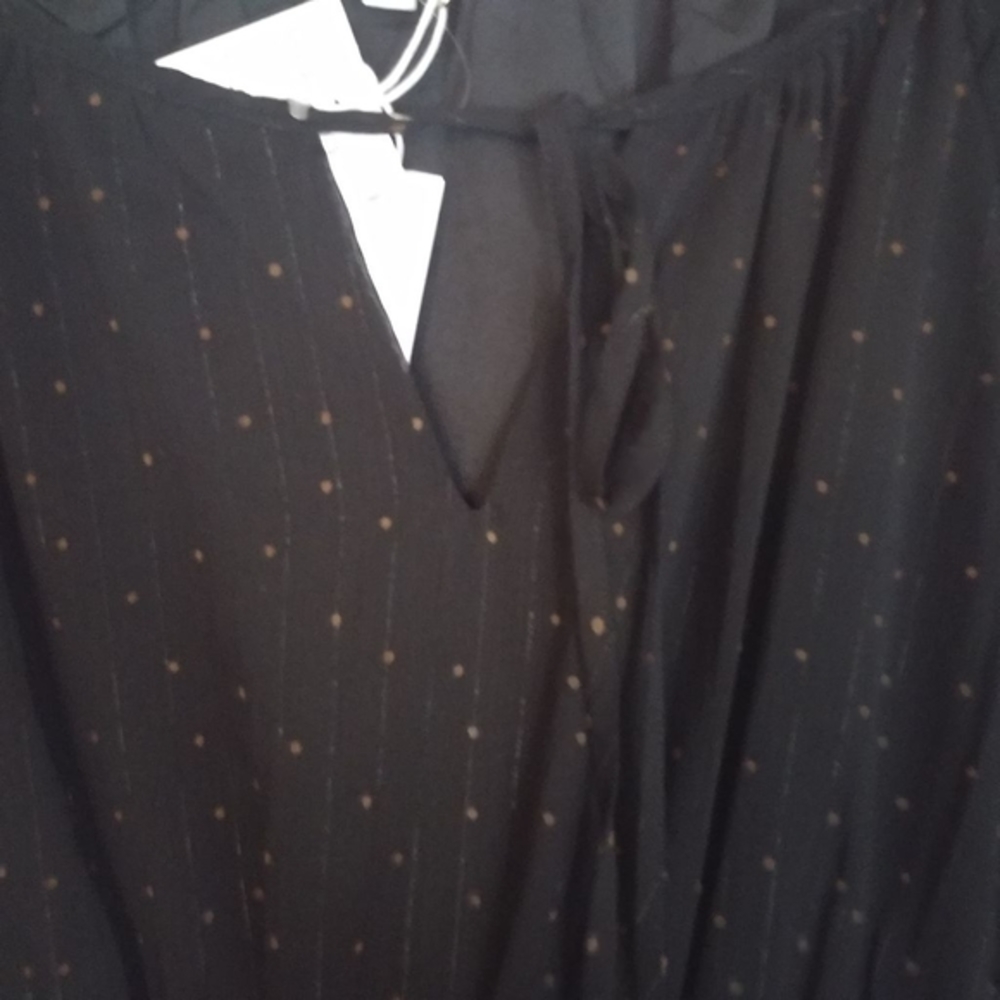Gilli Dotted Dress - Picture 8 of 9
